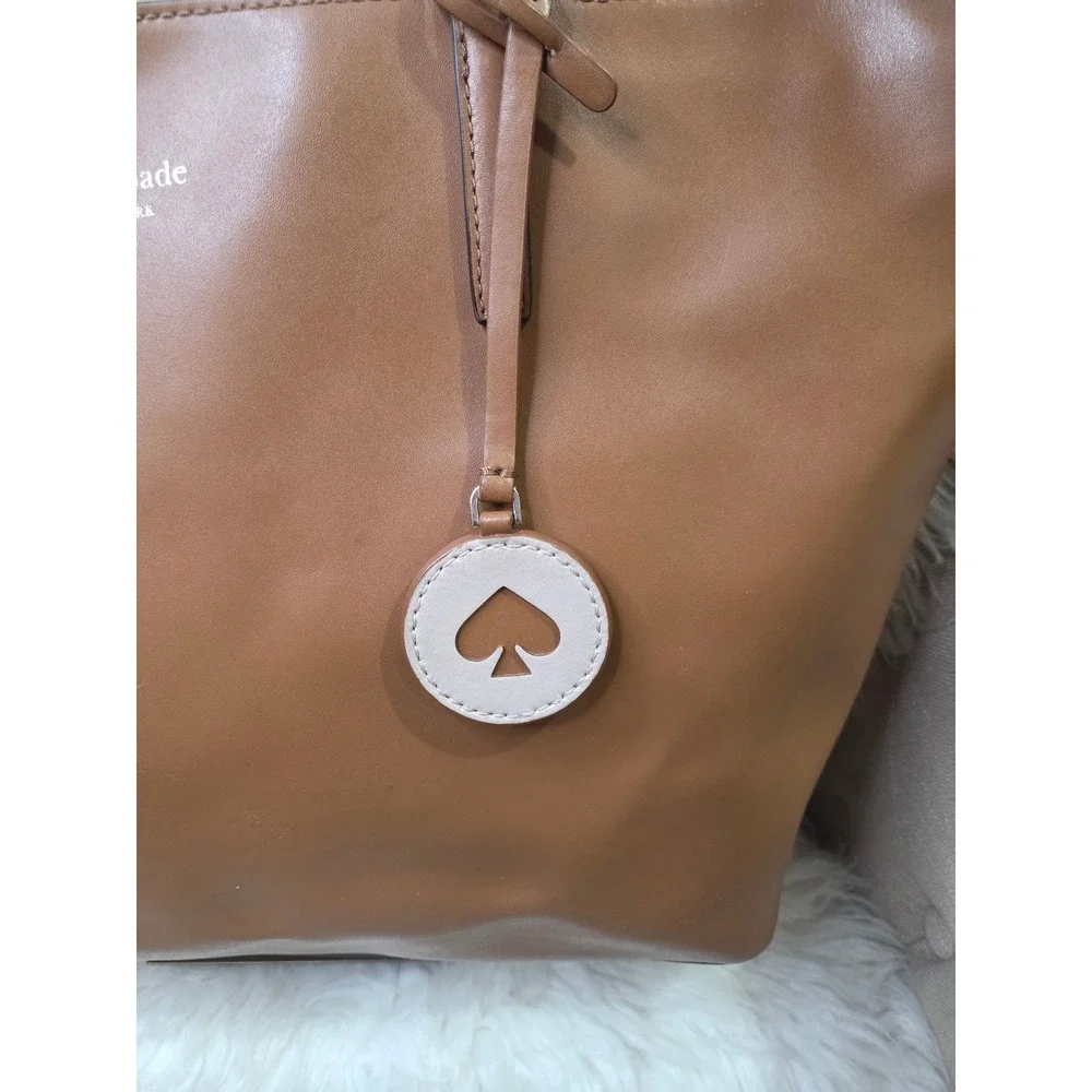 KS56 Kate Spade Kelsey Tote